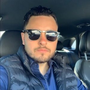 Meet your Posher, Anthony